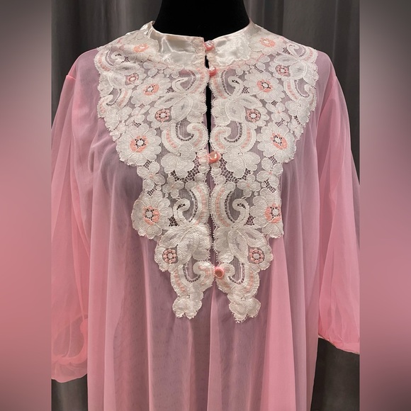 Vintage Kayser nightgown peignoir robe - Picture 2 of 12